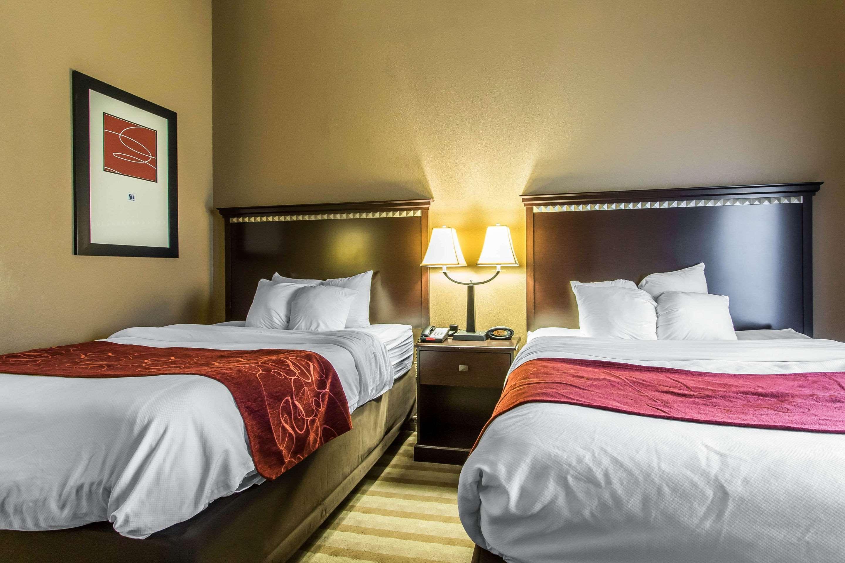 סמירנה Comfort Suites מראה חיצוני תמונה