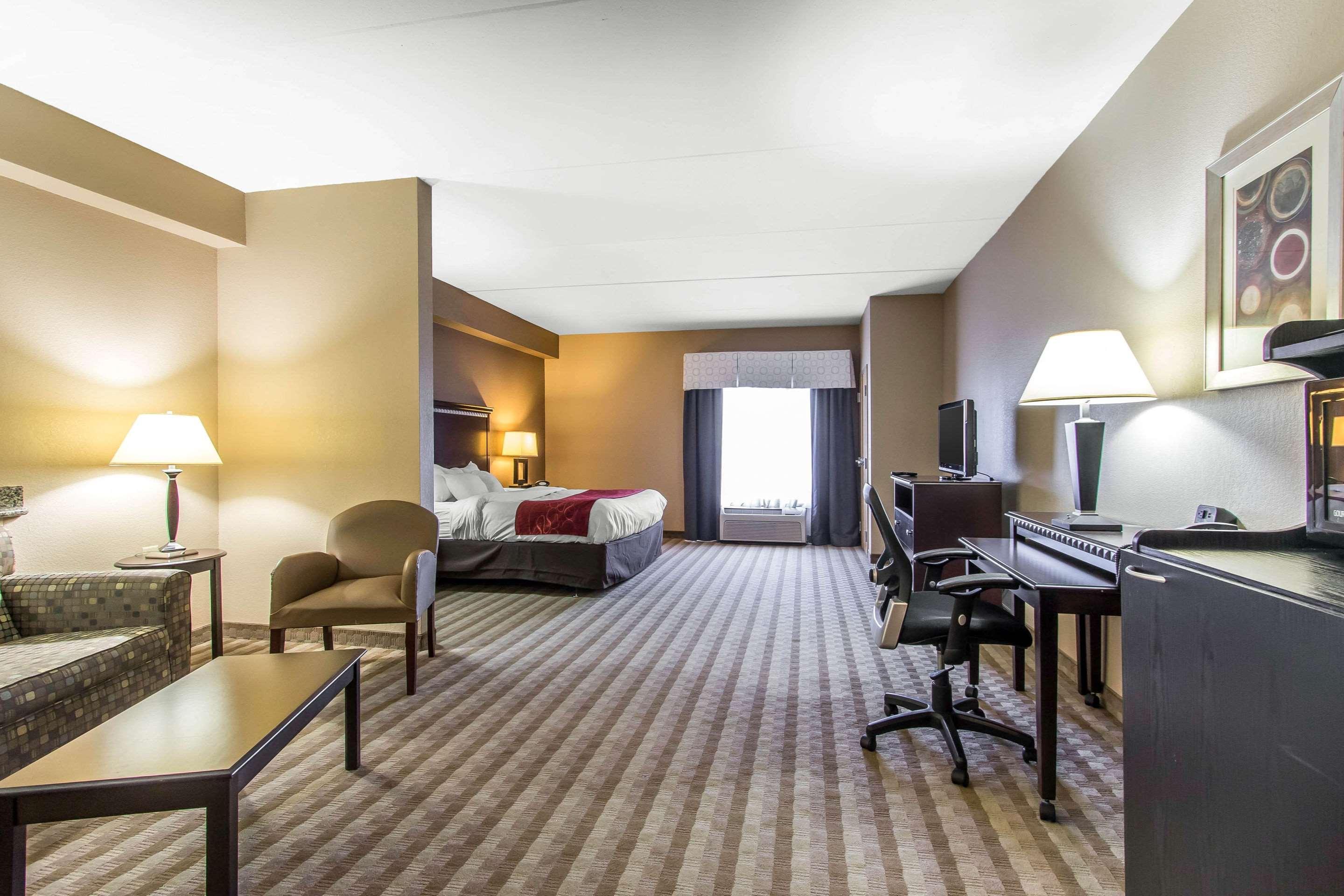 סמירנה Comfort Suites מראה חיצוני תמונה