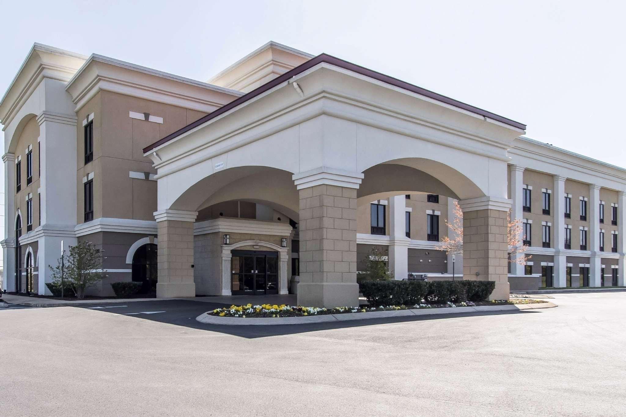 סמירנה Comfort Suites מראה חיצוני תמונה