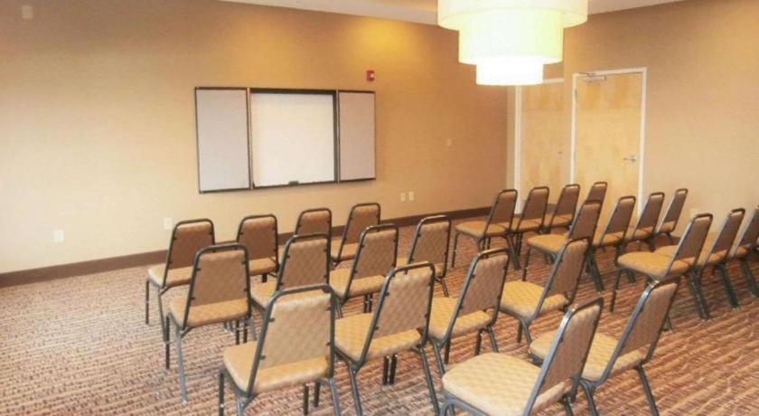 סמירנה Comfort Suites מראה חיצוני תמונה