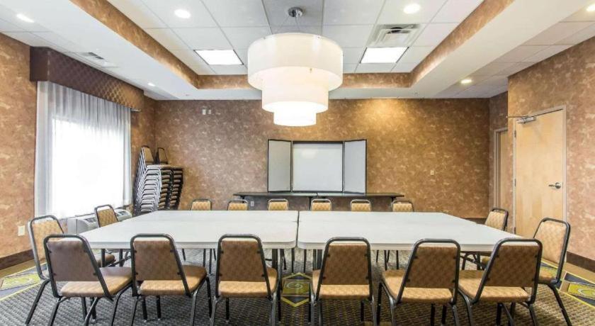 סמירנה Comfort Suites מראה חיצוני תמונה