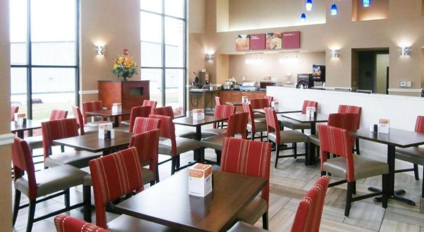 סמירנה Comfort Suites מראה חיצוני תמונה